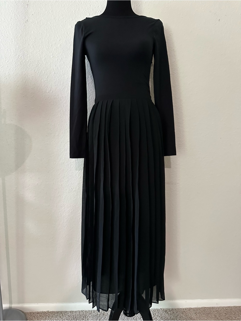 J. Crew Black Long-Sleeve Pleated Midi Dress